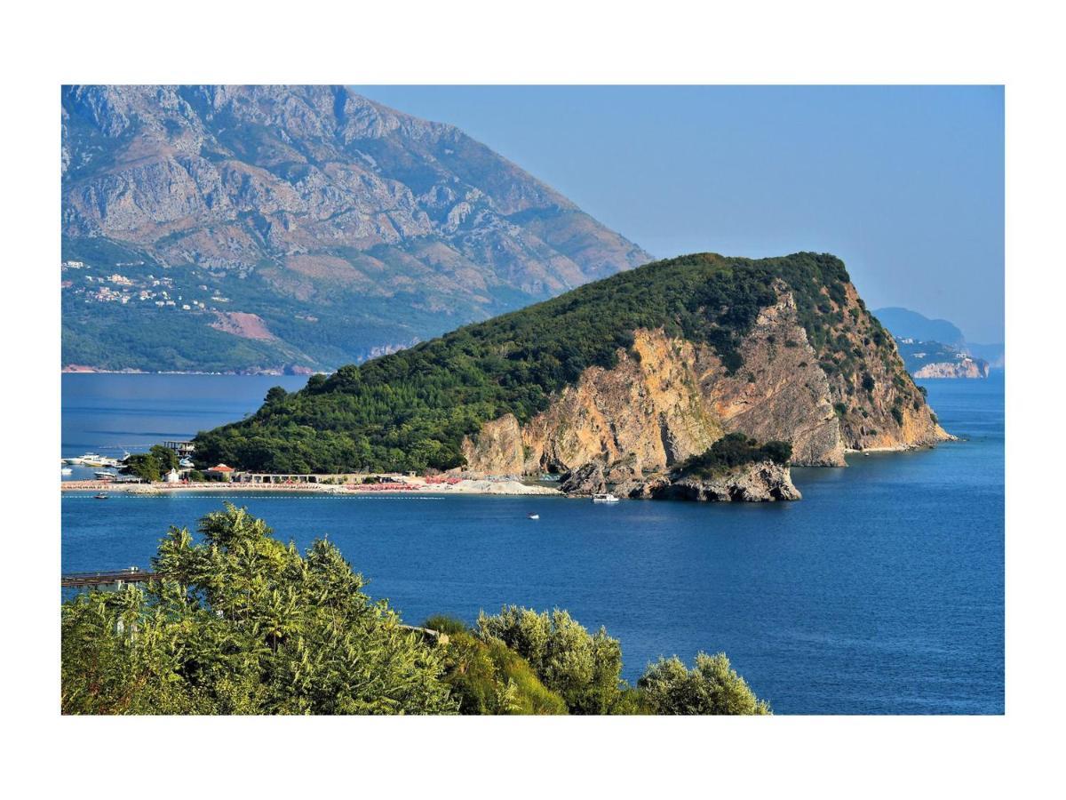 Montelux Apartments Budva Luaran gambar
