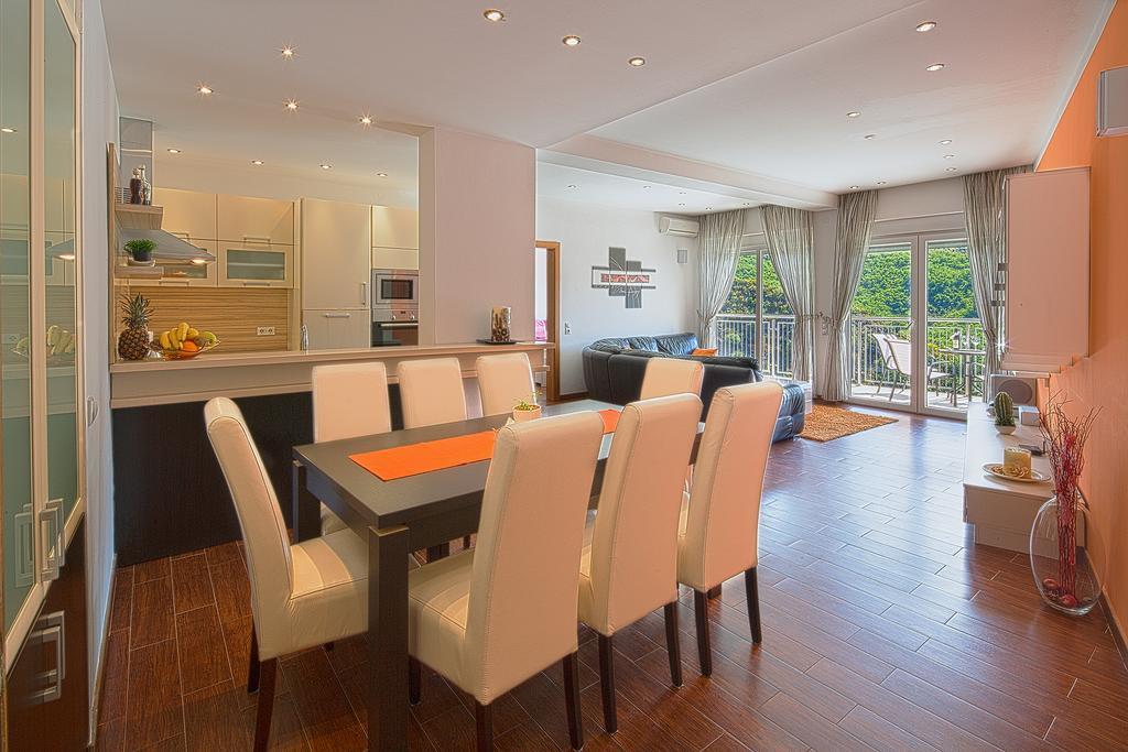 Montelux Apartments Budva Bilik gambar