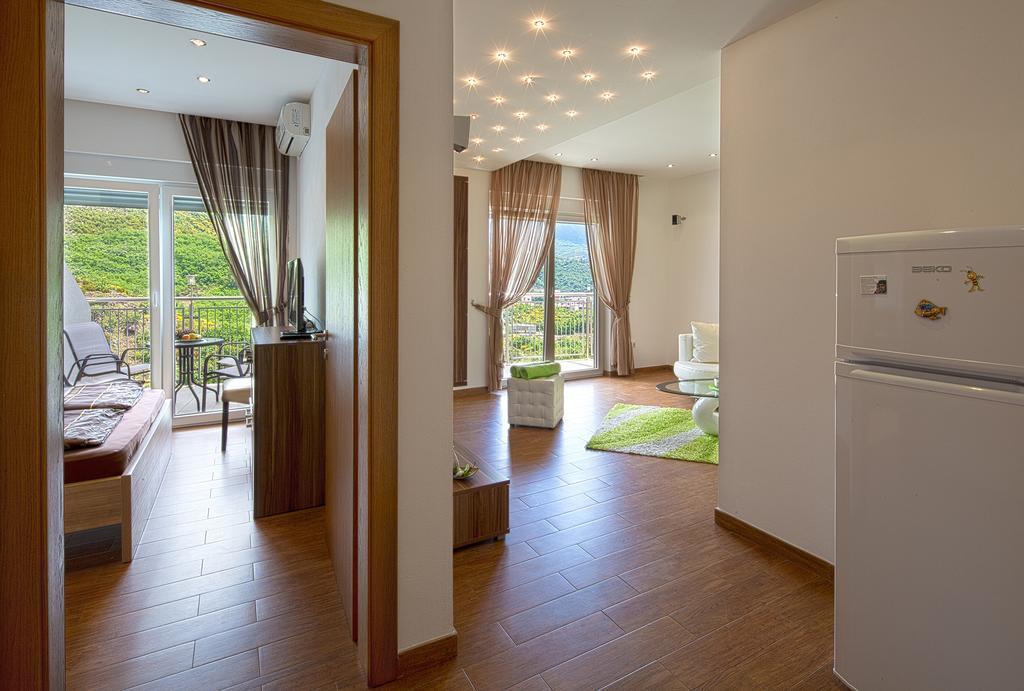 Montelux Apartments Budva Bilik gambar
