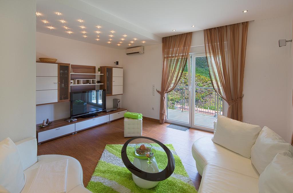 Montelux Apartments Budva Bilik gambar