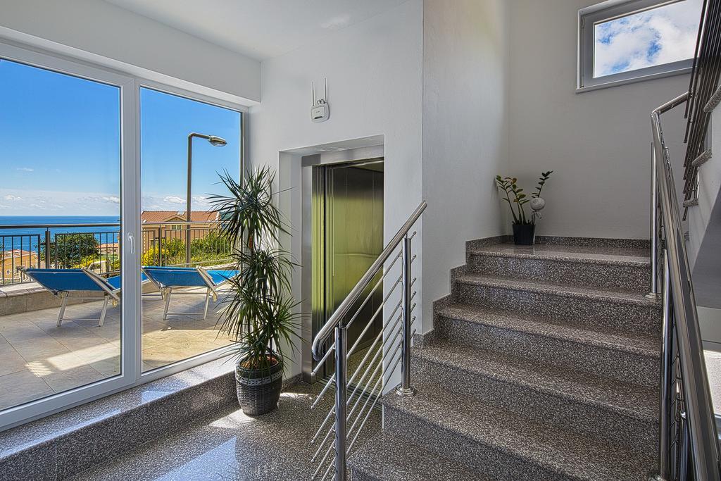 Montelux Apartments Budva Bilik gambar