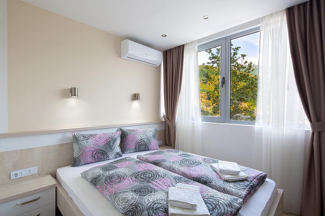 Montelux Apartments Budva Luaran gambar